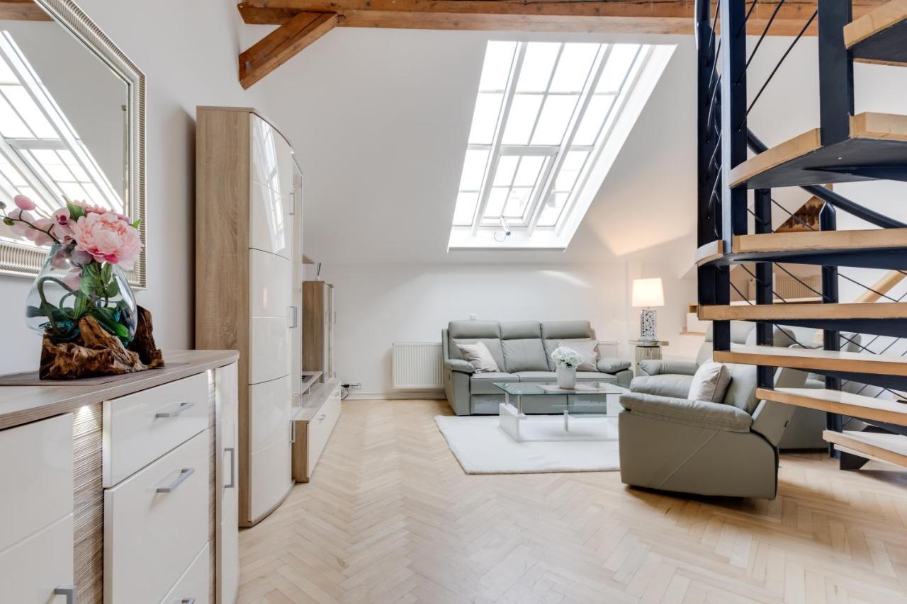 Wenceslass Square Royal Residence Apartments Prague Luaran gambar